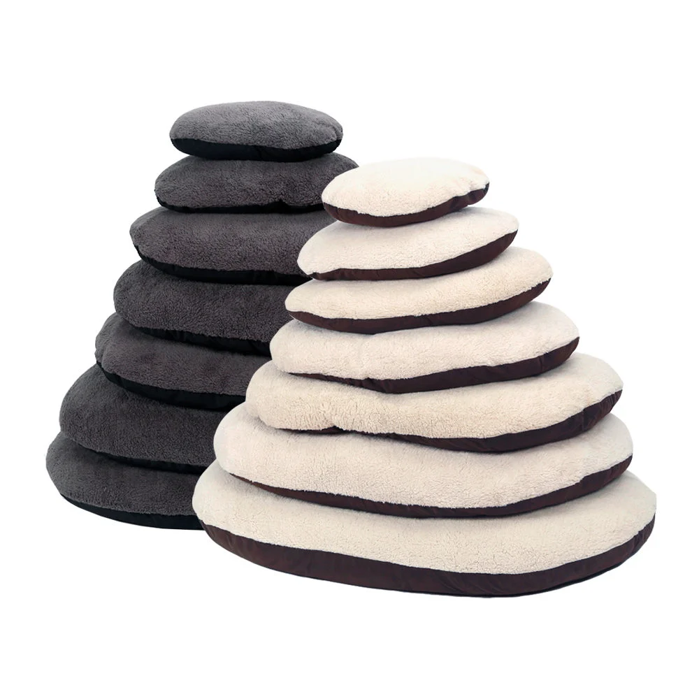 57 Degrees North Sheep Ovale Coussin pour Chien