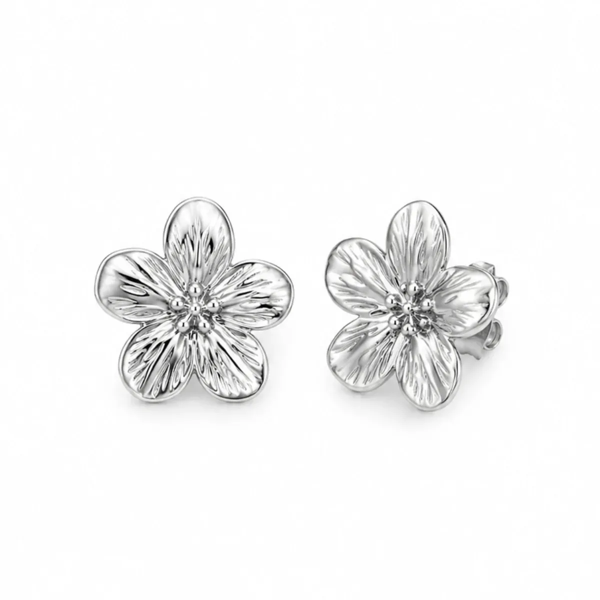 Boucles d’Oreilles Fleur Texturée Argentée