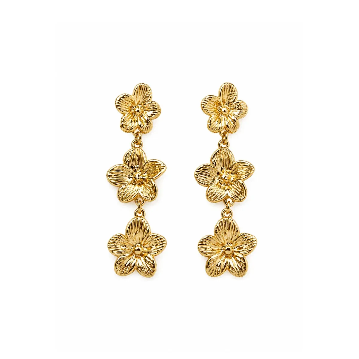 Boucles d’oreilles pendantes triple fleur texturée dorées — petites