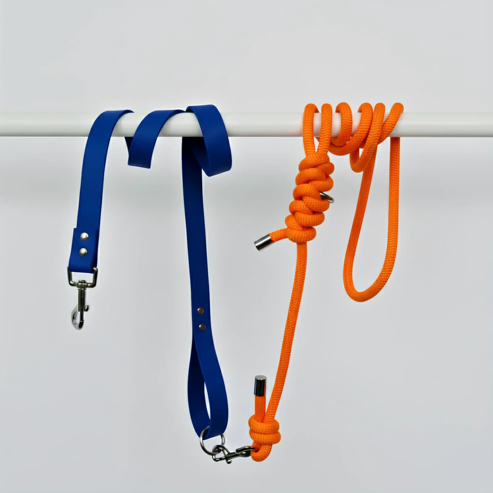 LAISSE LÉON. Bleu & Orange – Laisse multiposition chien