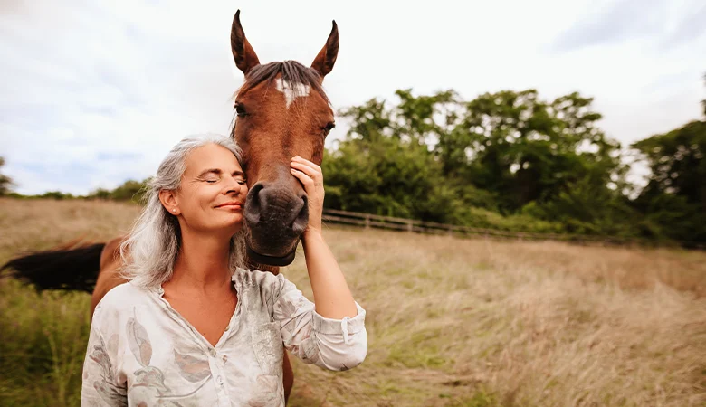 Les chevaux et les vacances : quelles sont les options pendant votre absence ?